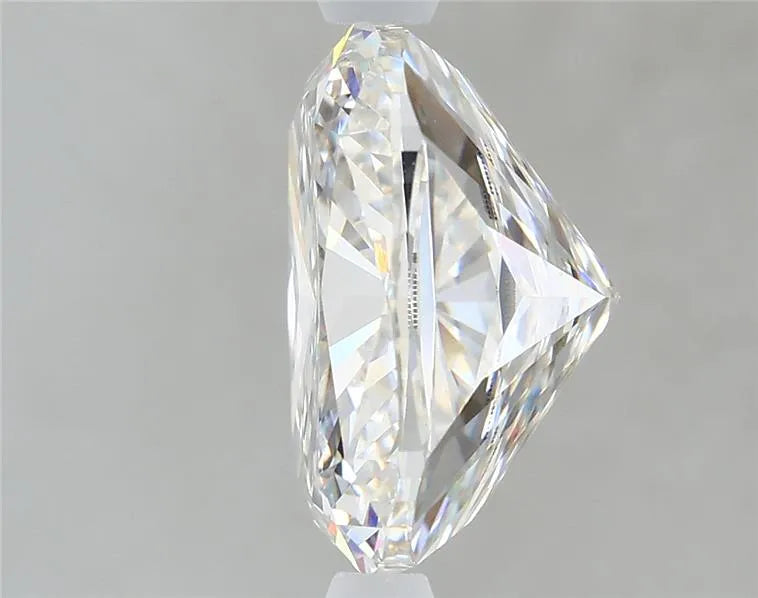 3.46 Carats CUSHION BRILLIANT Diamond