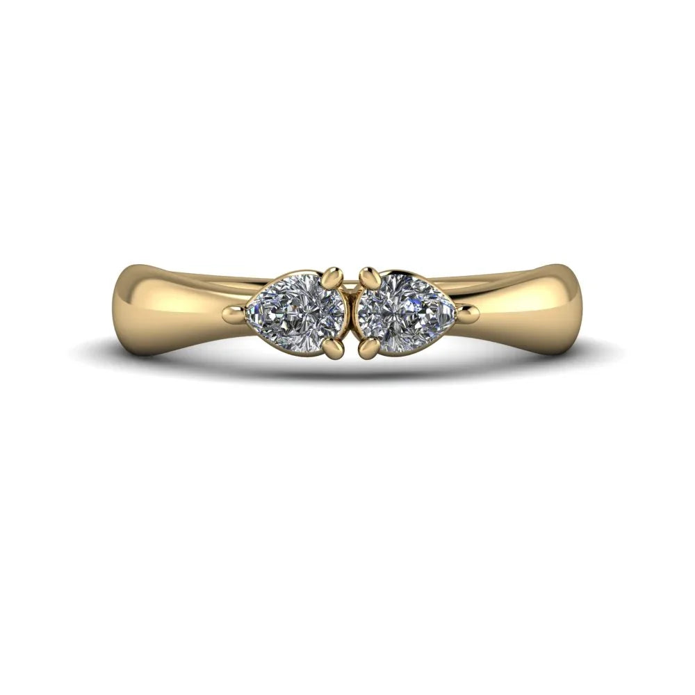 Yellow gold ring with two pear-shaped diamonds set side by side, custom fine jewelry