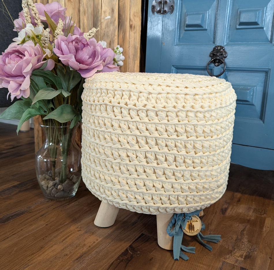 Farmhouse Foot Stool-Ivory