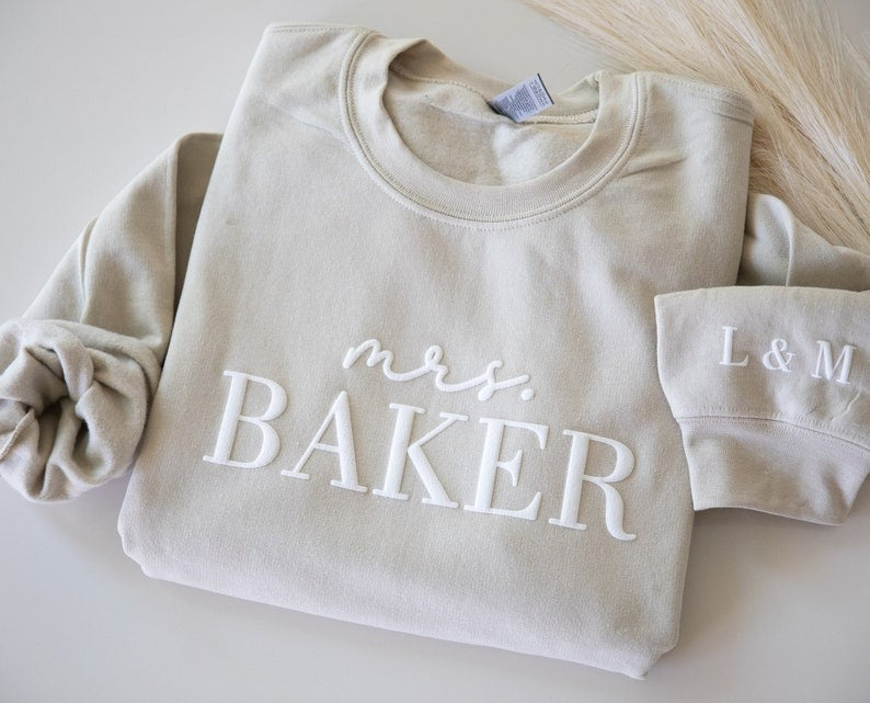 Bride Puff Letter Crewneck Sweatshirt